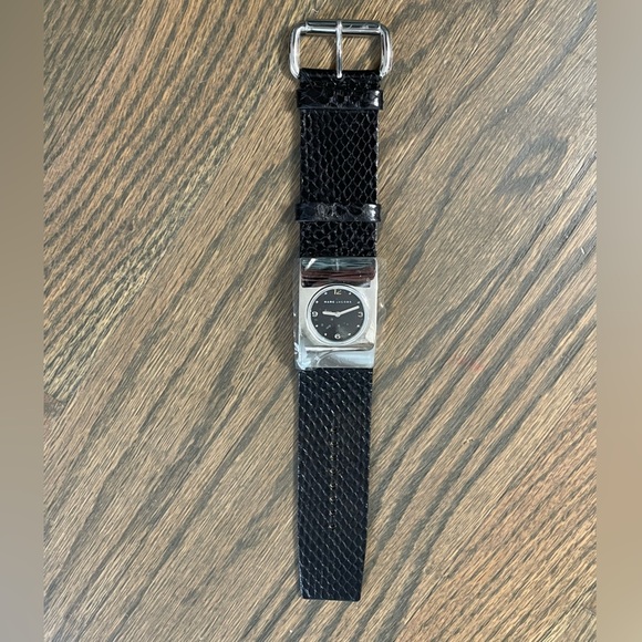 New Marc by Marc Jacobs Genuine Reptile Leather Strap Watch Water Resistant - Picture 2 of 10
